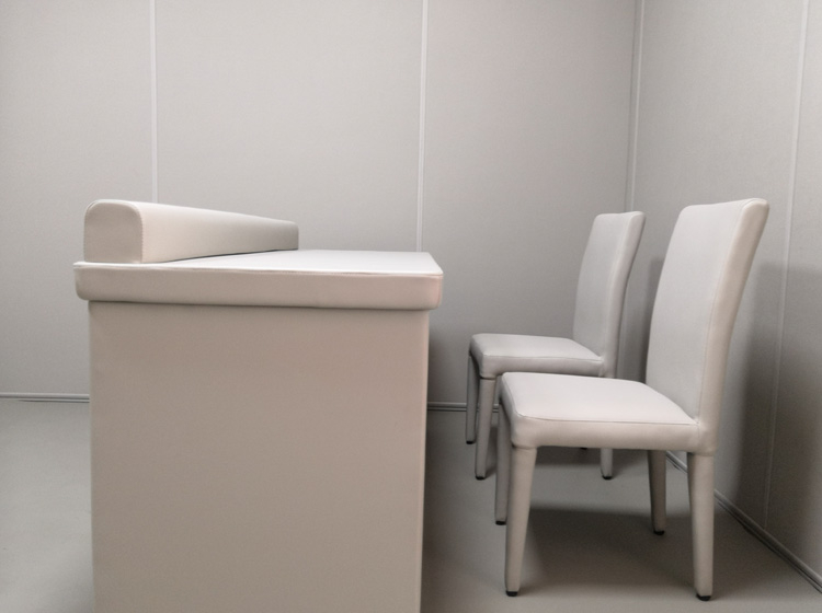 新型辦案區(qū)防撞軟包的主要功能，談話室，審訊室，墻面軟包廠家