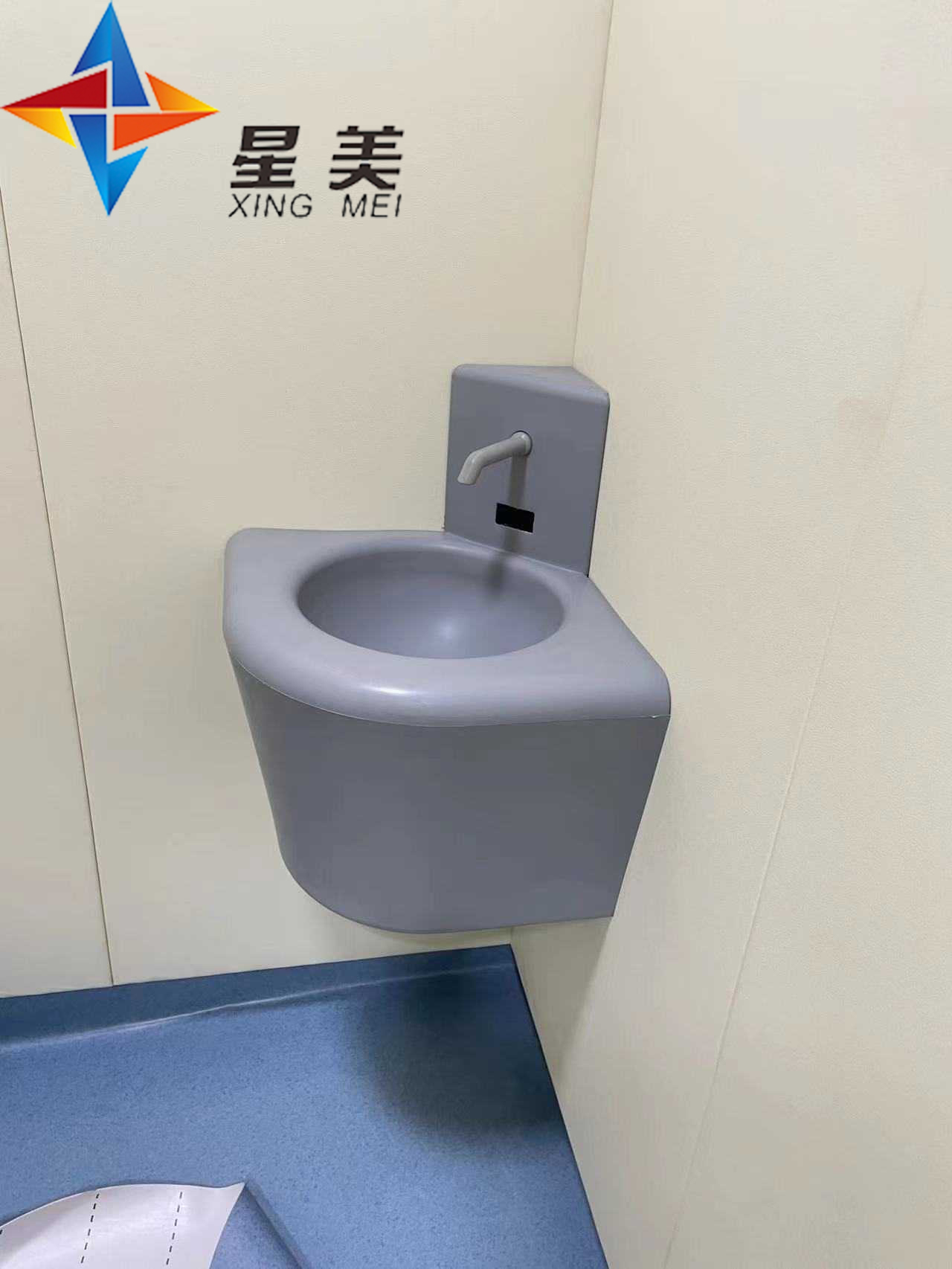 156.jpg 156.jpg